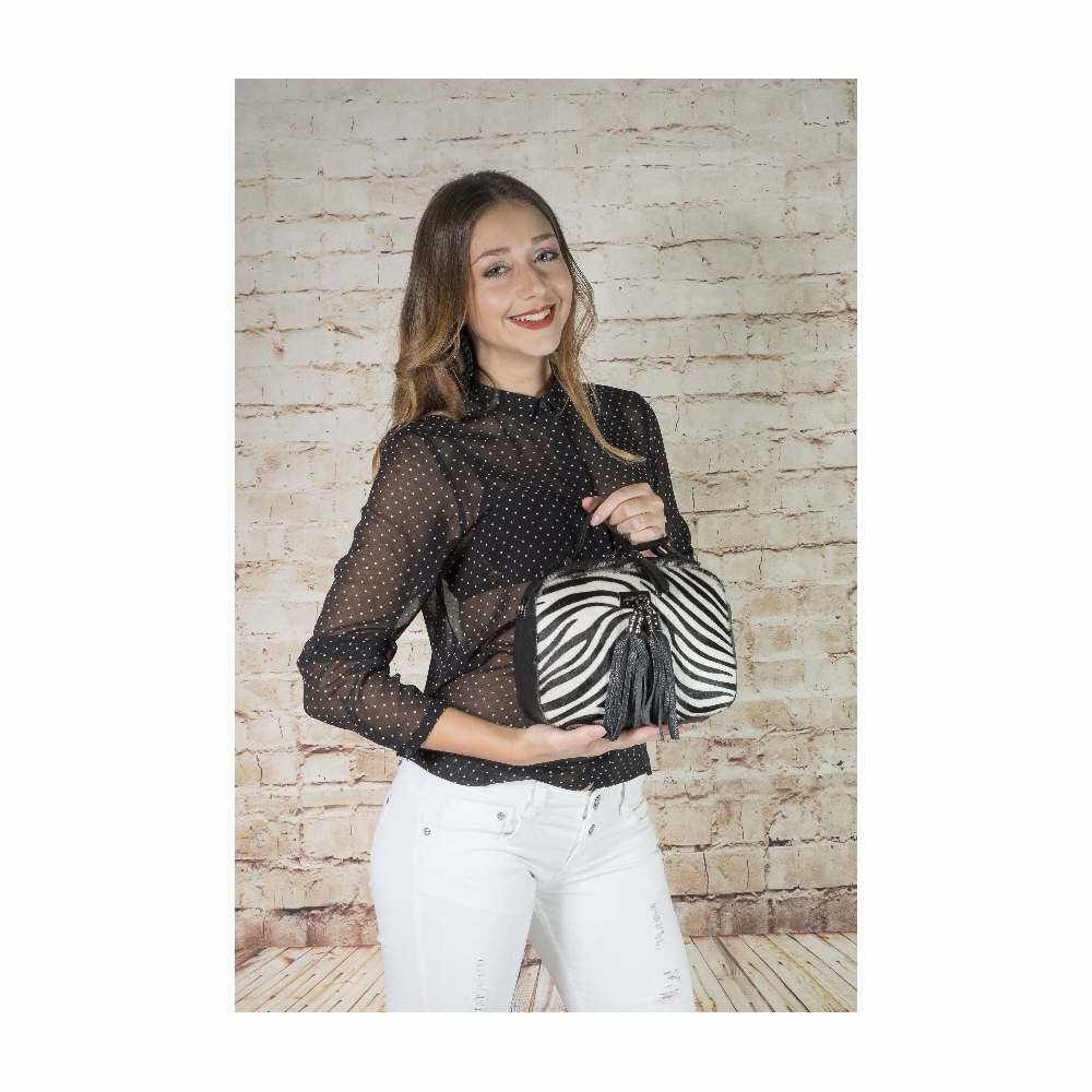 5344 LC10724G ANIMAL PRINT CROSSBODY BAG by Bellini. Made in Italy.