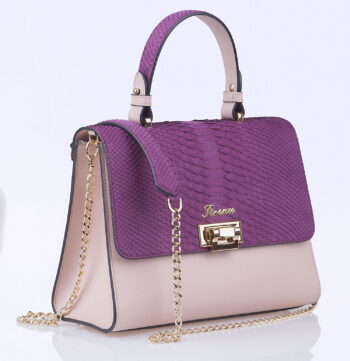 Bellini produce custom design leather handbags, Made in Italy. Low minimum quantity.