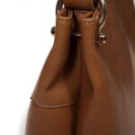 BROLIO HOBO APPLESKIN Pellemela-Brolio_tan_threequarter