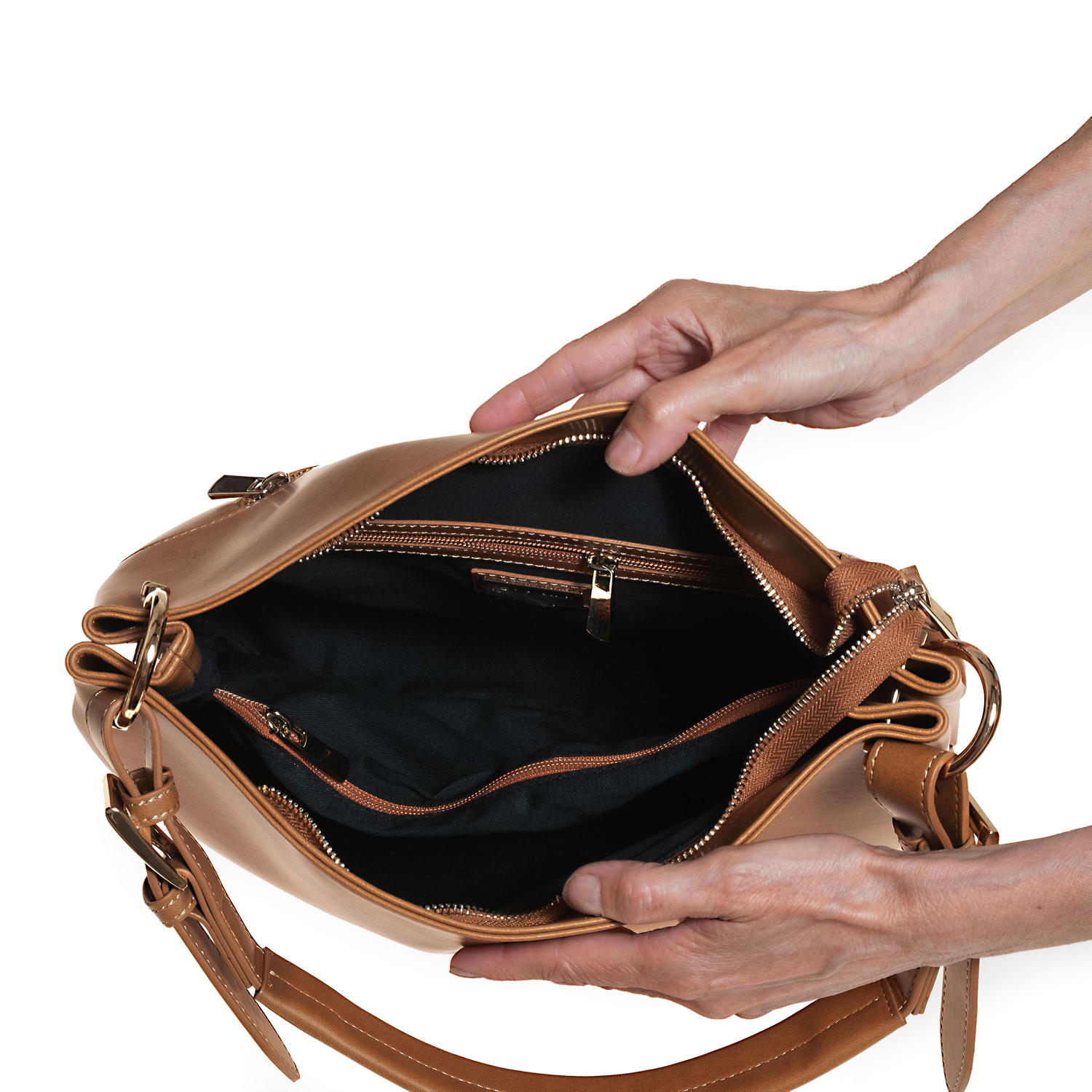 Pellemela-Brolio_tan_inside Appleskin handbags by Bellini, Made in Italy. Luxury vegan leather handbags. Wholesale, OEM, private label handbags.